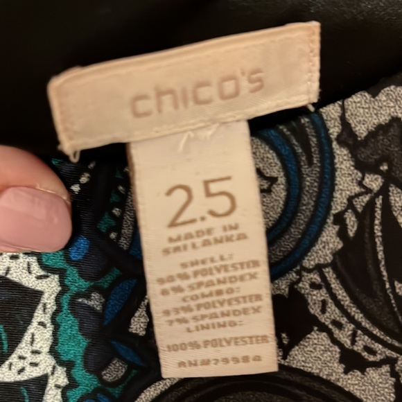 Chico’s paisley print shift dress - Picture 4 of 10